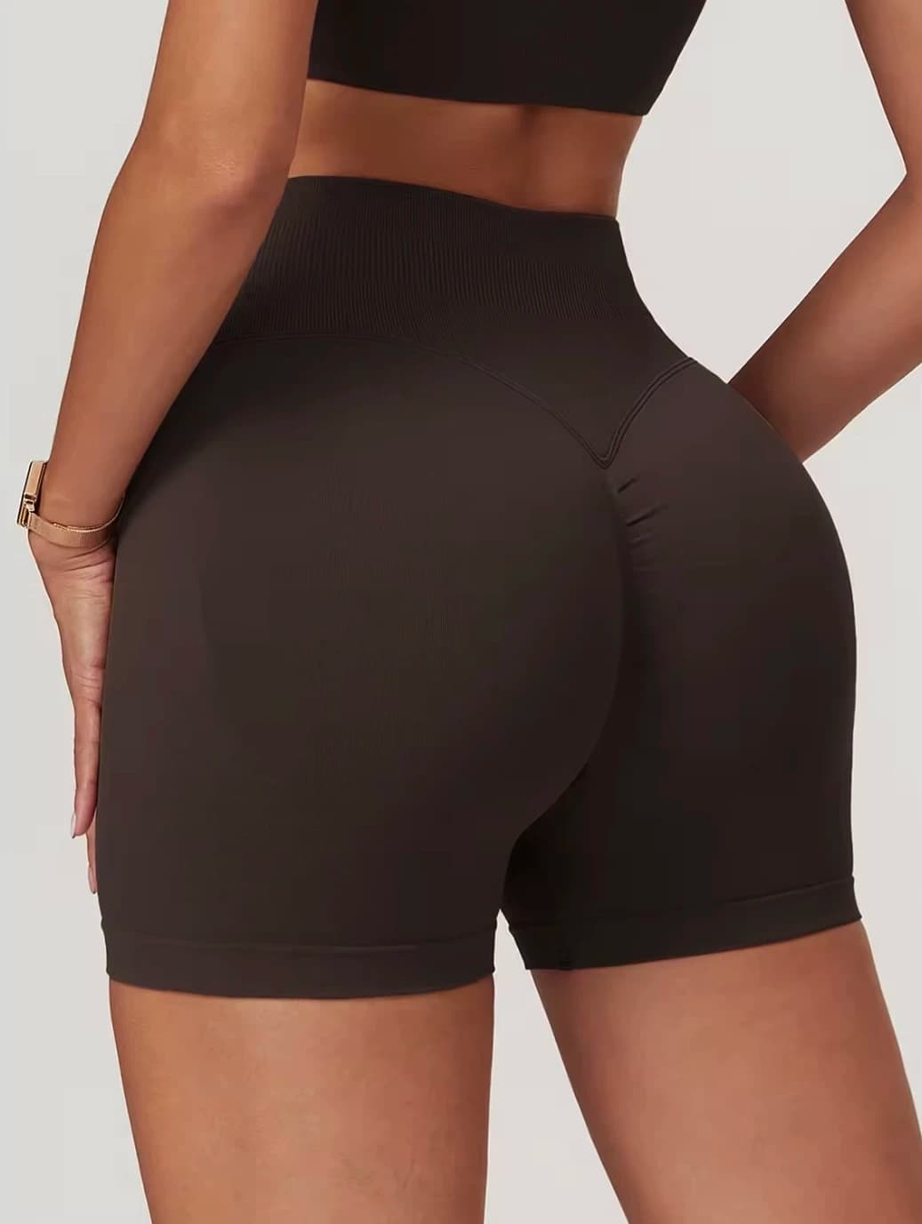 Short biker brown